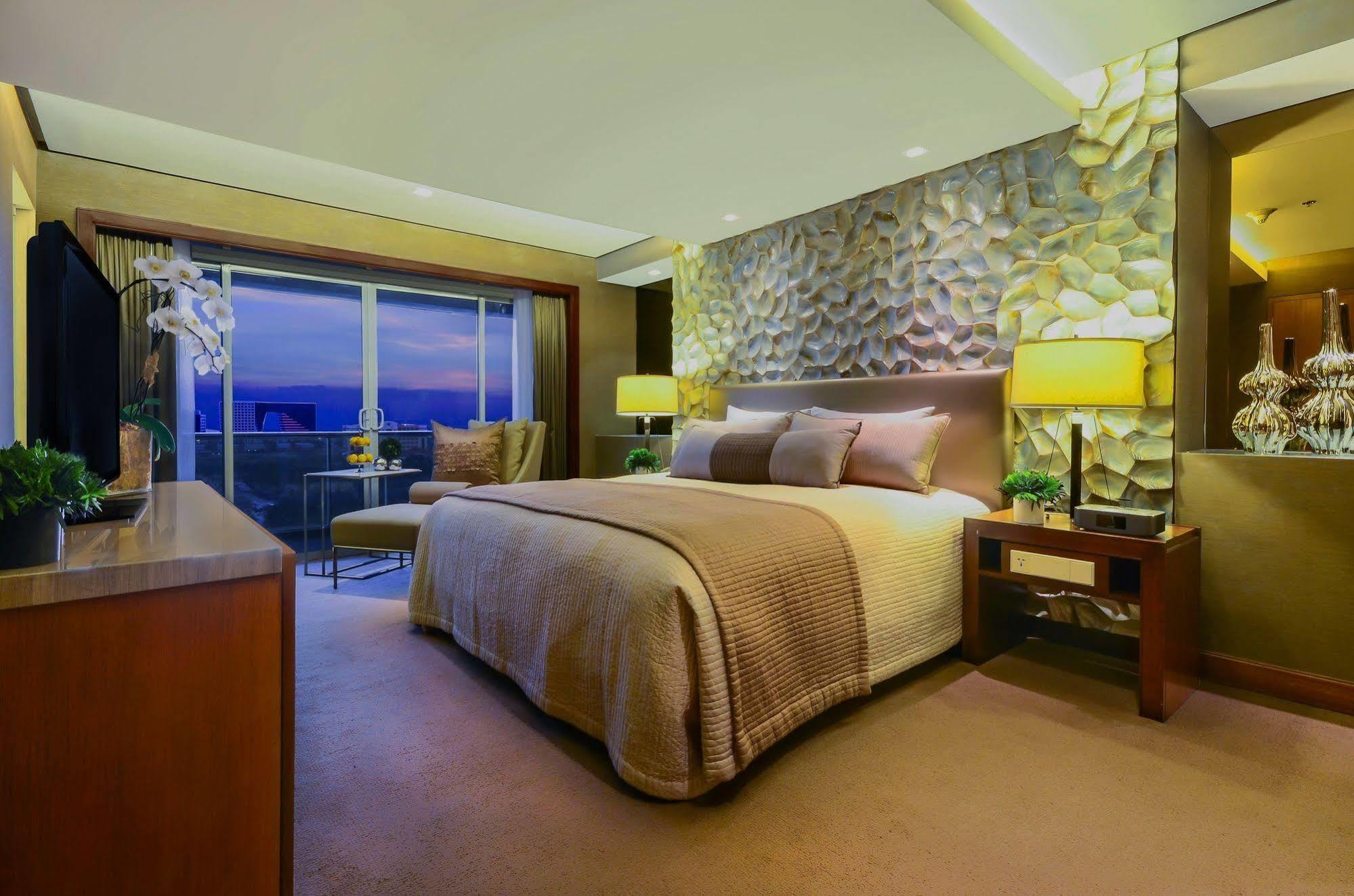 Midas Hotel And Casino Pasay Zewnętrze zdjęcie